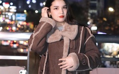 过来让我亲亲你那里